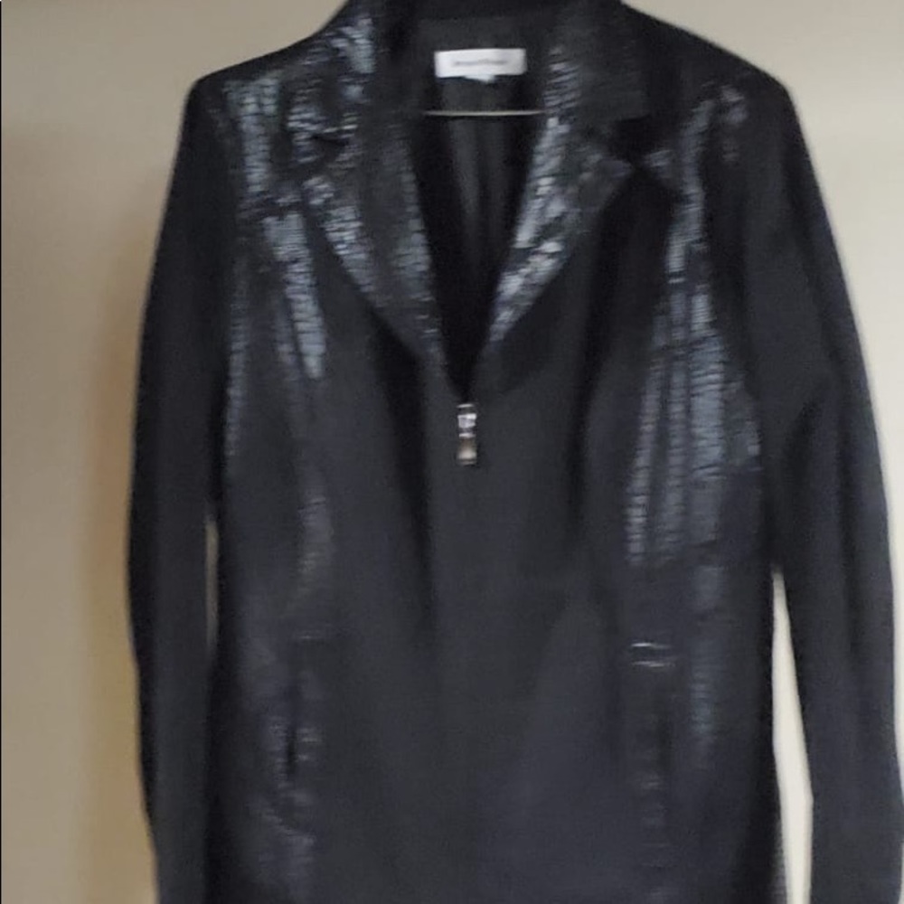 Jacket - Picture 1 of 3